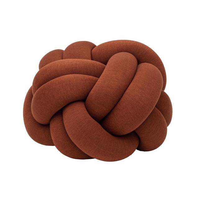 Design House Stockholm Knot Pude - Unik i Ochre Farve